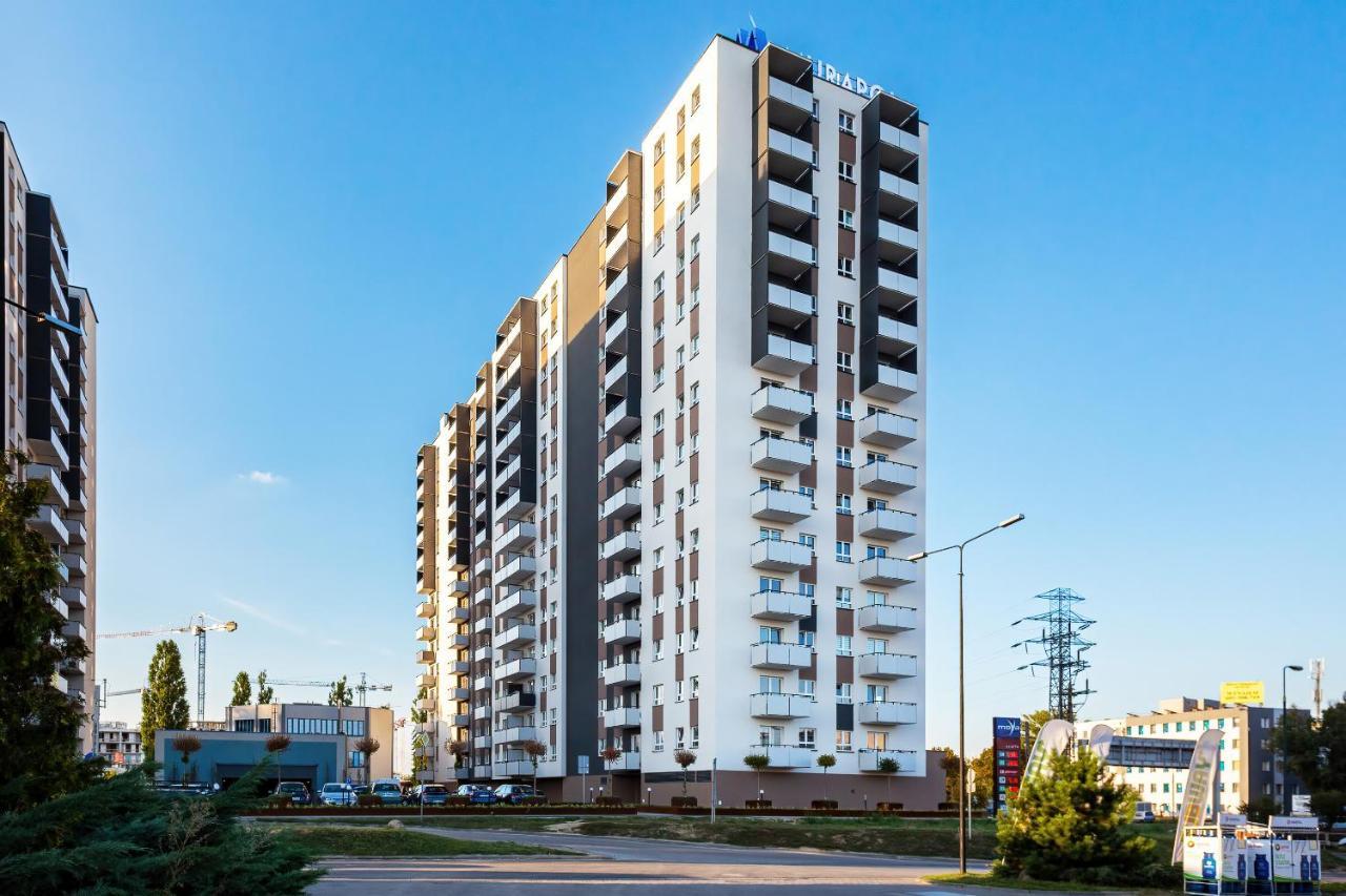 Apartments Parks Of Warsaw By Noclegi Renters Eksteriør bilde